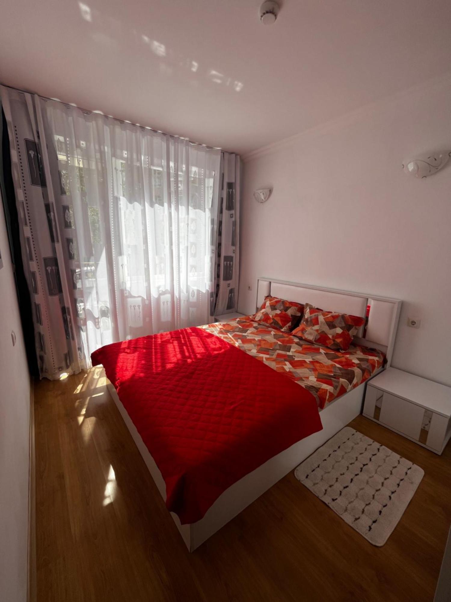 Apartments Sweet Home 4 Сонячний Берег Екстер'єр фото
